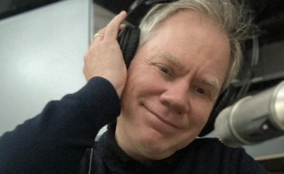 Stephen Martin im Tonstudio